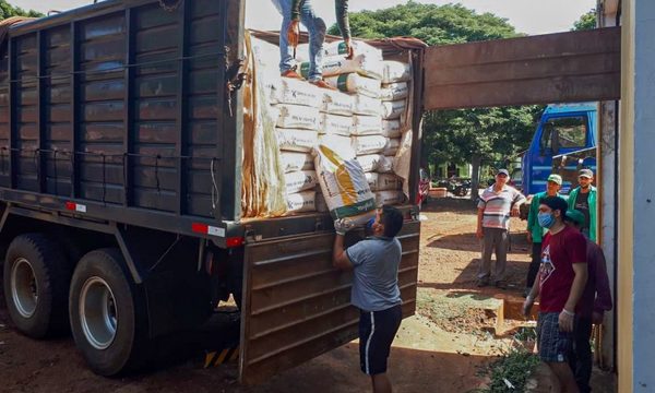 Empresarios de Presidente Franco donaron cinco toneladas de soja – Diario TNPRESS
