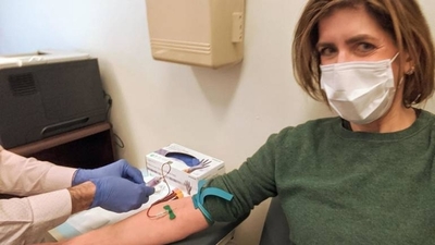 HOY / Pacientes que superaron el coronavirus donan su plasma para salvar vidas