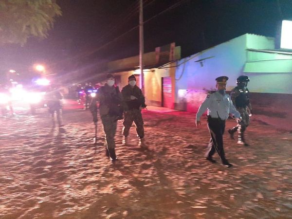 Otra noche de “cacerolazo” en CDE - ABC en el Este - ABC Color