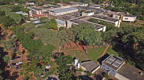 Siguen las fricciones en el hospital de Itauguá, con serias acusaciones - Nacionales - ABC Color