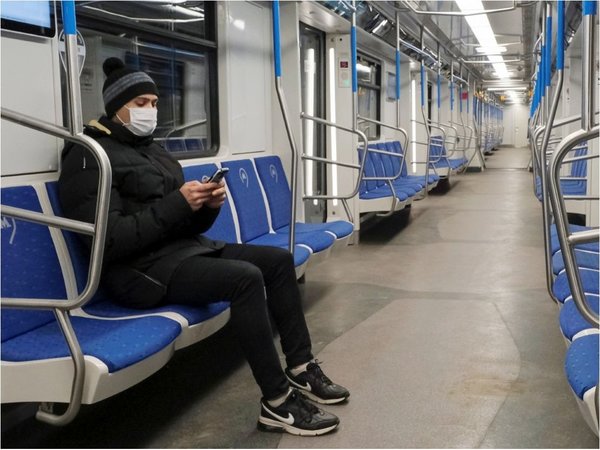 OMS y FMI dicen que salvar vidas está antes que puestos de trabajo
