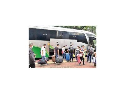 Consulados de Paraguay en Río y Foz de Yguazú realizan ayuda humanitaria