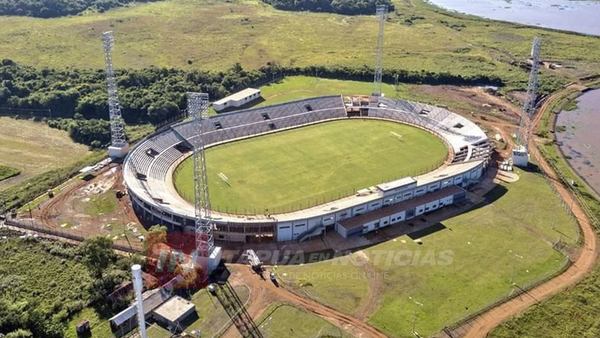 OBRAS PARCIALMENTE PARADAS EN EL ESTADIO DE LA LIGA ENCARNACENA