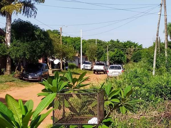 Ataúd hallado contenía restos óseos y habría sido robado de algún cementerio •