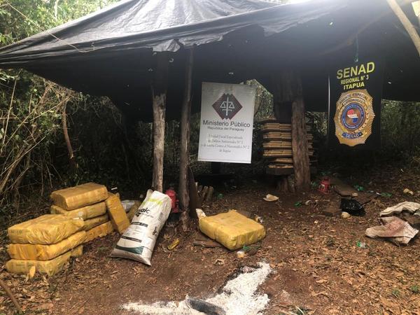 Incautan 418 kilos de marihuana en María Auxiliadora, Itapúa - ADN Paraguayo