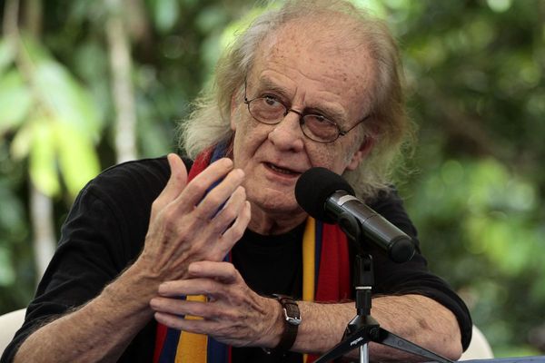 Muere Luis Eduardo Aute, icono de la música de autor española