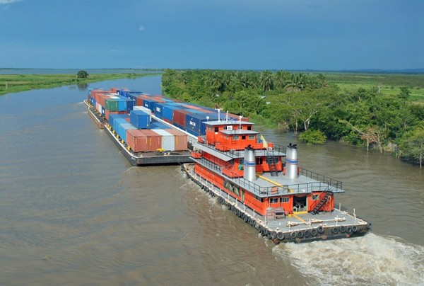 Marina Mercante coordina trabajos del sector fluvial en torno a la emergencia sanitaria