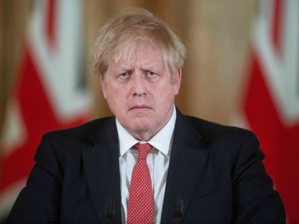 Boris Johnson ingresa en un hospital por precaución ante síntomas de Covid-19