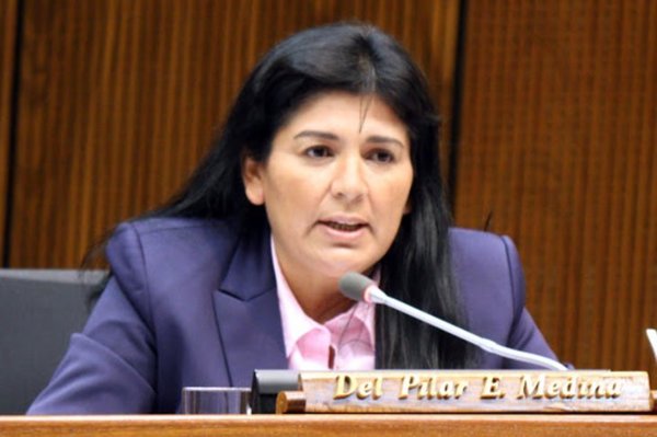 Imputan a diputada por violación de cuarentena | Noticias Paraguay