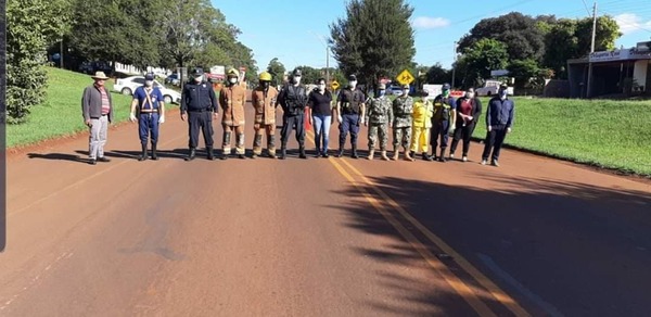 NADIE SE MUEVE DE MA. AUXILIADORA SIN PASAR POR EL BLOQUEO SANITARIO 