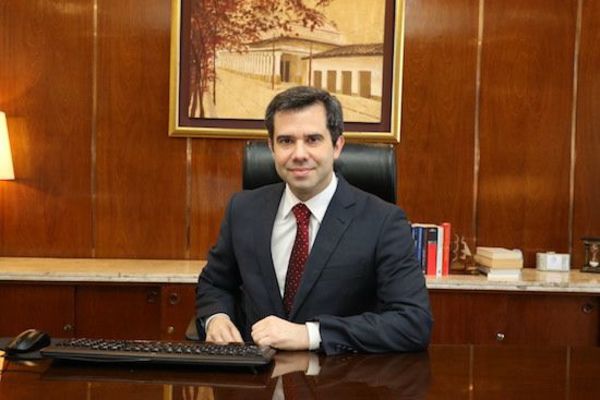 COVID-19: Refinanciar, renegociar o reestructurar