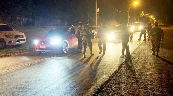 Diez personas imputadas tras controles en Salto del Guairá - Judiciales y Policiales - ABC Color