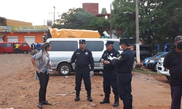 Realizan control para que no se ocupe plaza Las Residentas del mercado de abasto