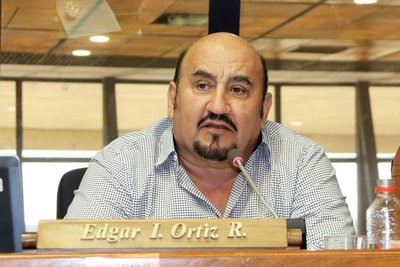 Diputado niega atropello a una barrera de control en Cambyretã