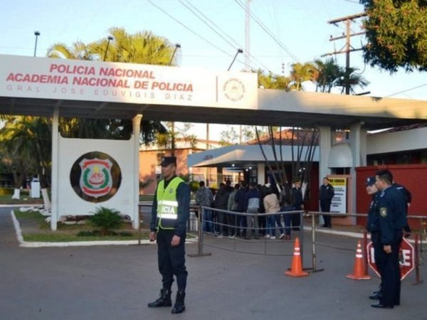 Denuncian salvaje golpiza contra aspirante a Policía