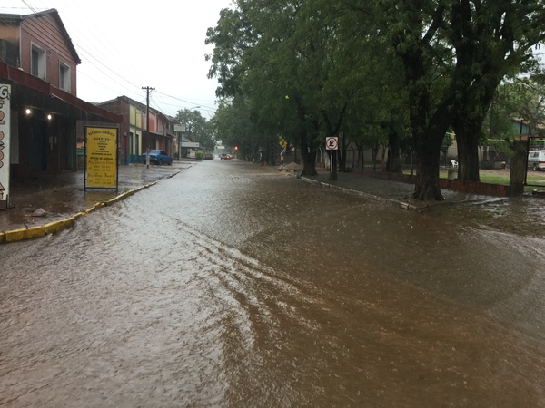 Alerta por tormentas se extiende a más departamentos