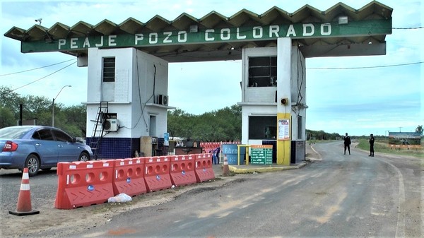 Semana Santa: Casi nula circulación de personas en peaje de Pozo Colorado