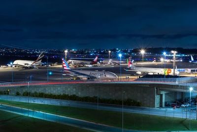 Aerolíneas latinoamericanas perderán 15.000 millones de dólares por COVID-19