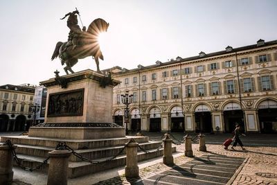 Italia garantizará hasta € 200.000 millones en créditos a empresas por COVID-19