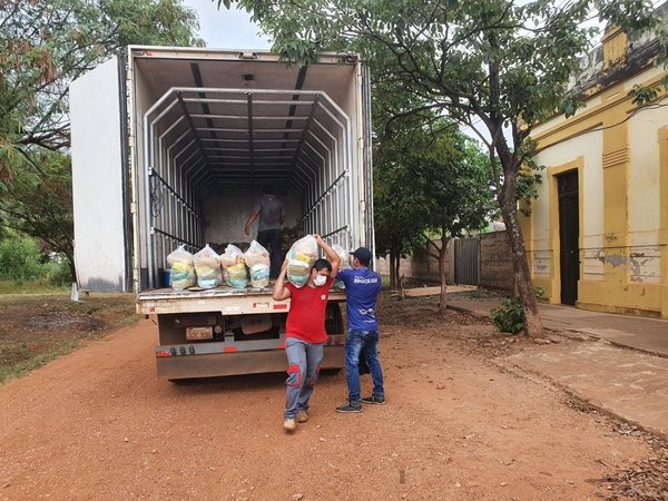 Inician entrega de kits de alimentos para escolares en Concepción