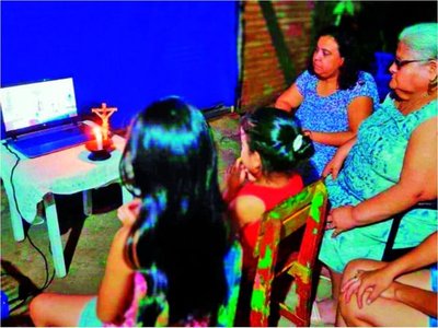 Arzobispo insta a recuperar el valor y la riqueza de la convivencia familiar