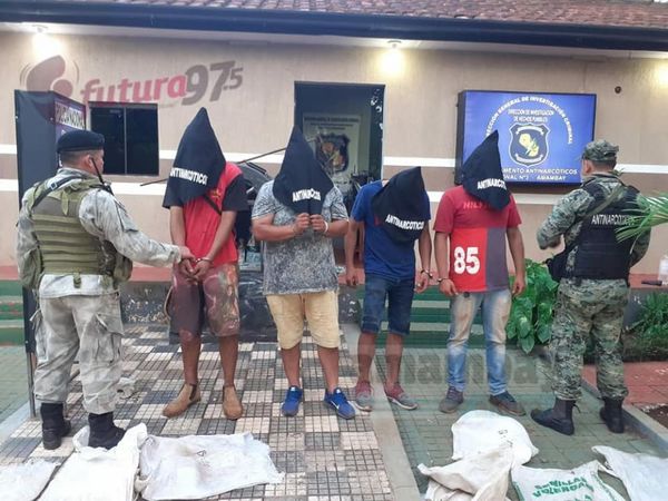 Cuatro detenidos con marihuana en plena cuarentena.