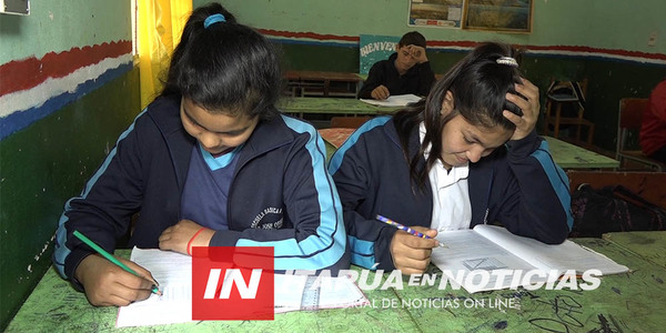 EDUCACIÓN: PREPARAN FOLLETOS PARA QUIENES NO TIENEN CONECTIVIDAD.