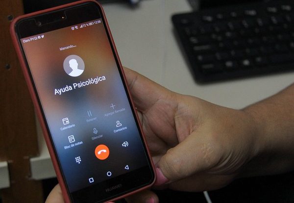 Habilitan línea para contención psicológica a profesionales de blanco