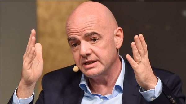 FIFA pide comprensión a los jugadores y adelantó algunos cambios jurídicos - RCC