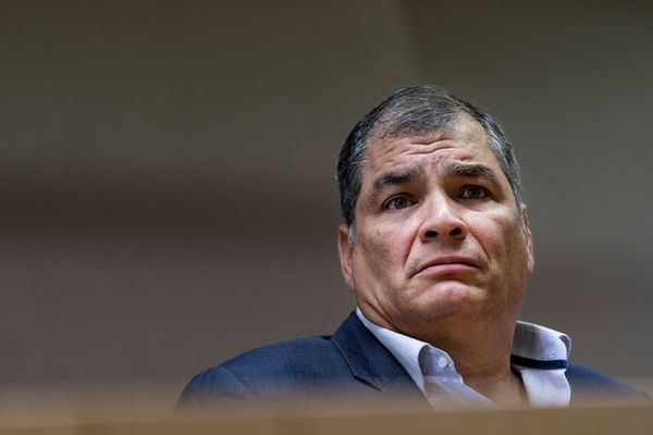 Justicia de Ecuador condena a prisión a expresidente Correa - Mundo - ABC Color