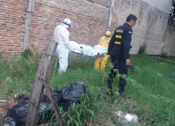 Hallan muerto a indigente en baldío del barrio San Pablo - Judiciales y Policiales - ABC Color