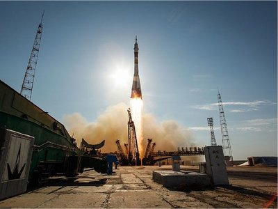 Tripulación de la Soyuz segura que Covid-19 no llegará a la EEI