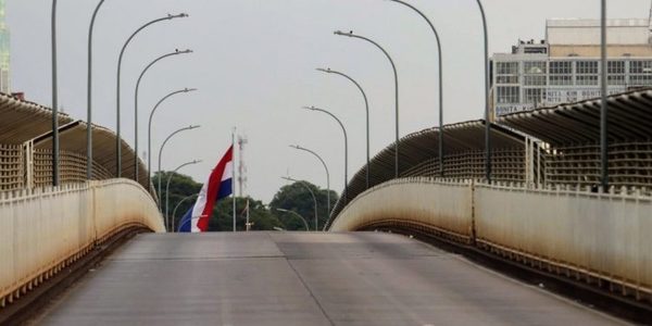 Puente de la Amistad totalmente CERRADO