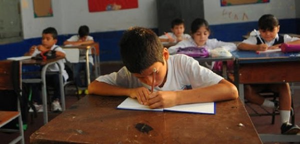 Clases no iniciarán el 13 de abril, confirma Ministro de Educación | Noticias Paraguay