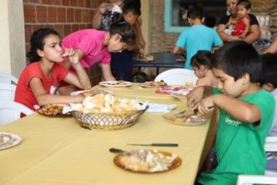 Pastoral Social brinda asistencia alimentaria a sectores vulnerables