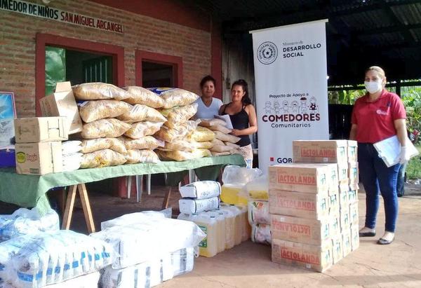 Ministerio de Desarrollo Social entregó más de 35.000 ks. de víveres a comedores comunitarios