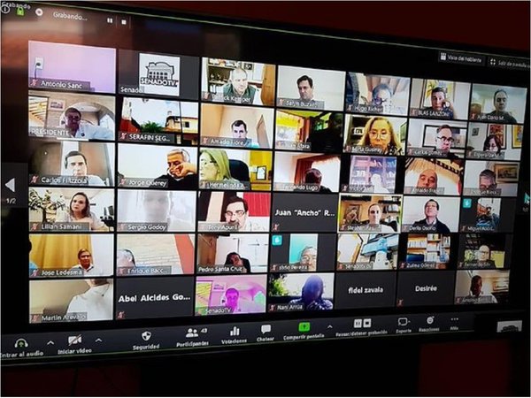 Convocan a sesión extraordinaria virtual para tratar pérdida de investidura de Bajac