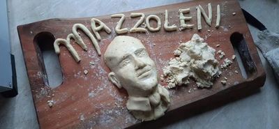 Chipa apo creativo con el COVID-19 y Mazzoleni como protagonistas - Nacionales - ABC Color