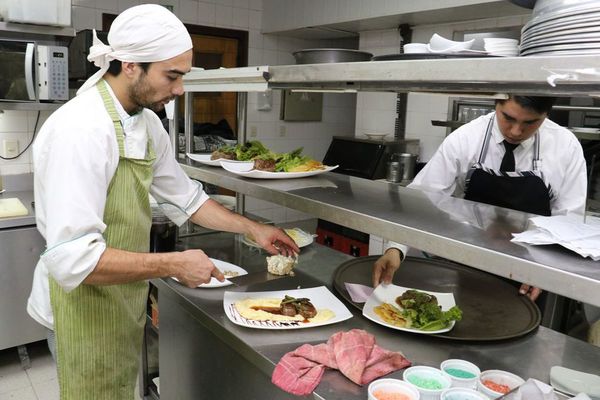 Burocracia en el Ministerio de Trabajo impide al IPS pagar subsidio a empleados suspendidos