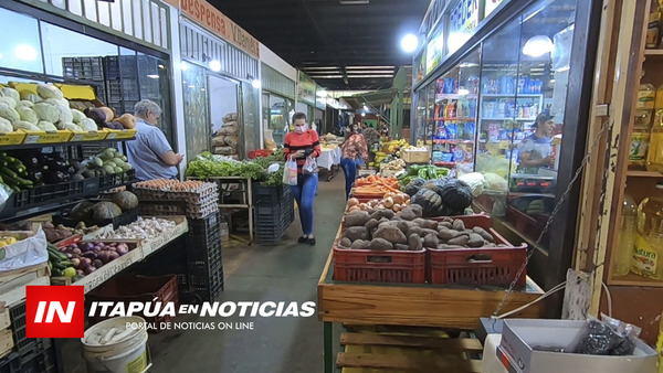 MENOR MOVIMIENTO EN LA FERIA MUNICIPAL, PERO HAY VENTA.