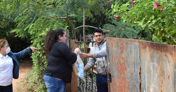 Municipalidad entregó víveres