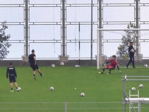 Cristiano Ronaldo vuelve a entrenar donde se inició en el fútbol