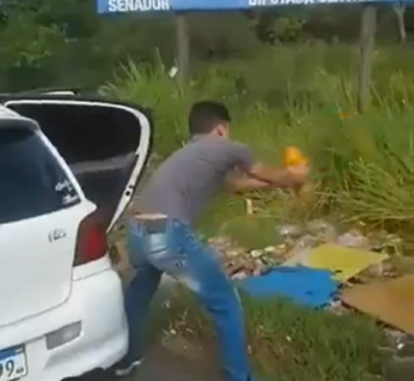 (VIDEO) Camionero tuvo un accidente, pero en vez de ayudarle le rapiñaron todo | Crónica