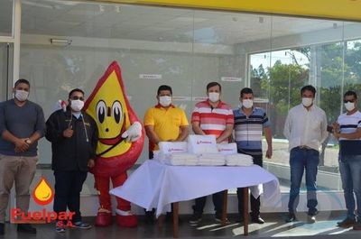 Empresa entrega atuendos de bioseguridad al Hospital Regional