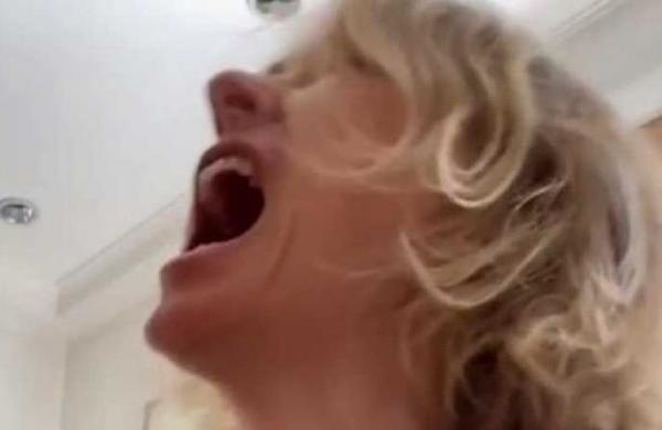 No soporta más el encierro: Naomi Watts y su colapso en cuarentena - SNT