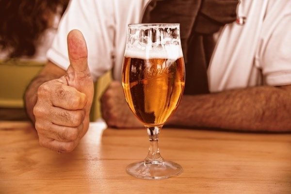 Decreto libera el delivery de bebidas alcohólicas