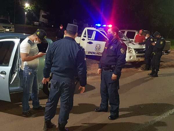 Otro demorado en control policial en J. E. Estigarríbia - Campo 9 Noticias