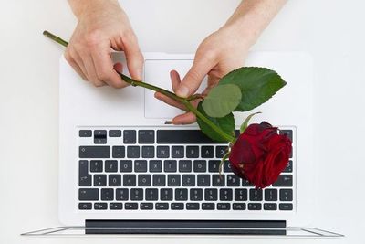 Citas online en tiempos de confinamiento - Estilo de vida - ABC Color