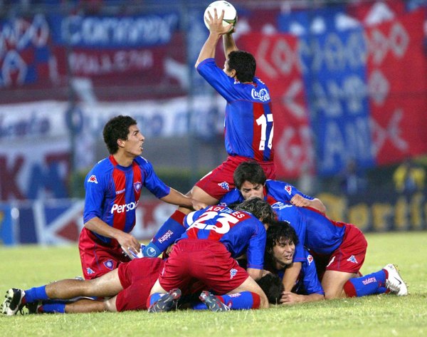 El campeón azulgrana que desea retornar y 'colgar botines' en Cerro