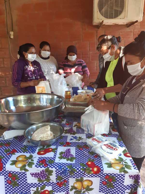 Preparan chipa solidaria